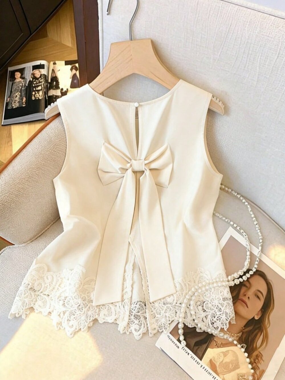 Apricot Elegant French-Style Sleeveless Women's Bow-Detail Blouse